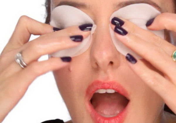 Как правильно выполнить демакияж глаз?